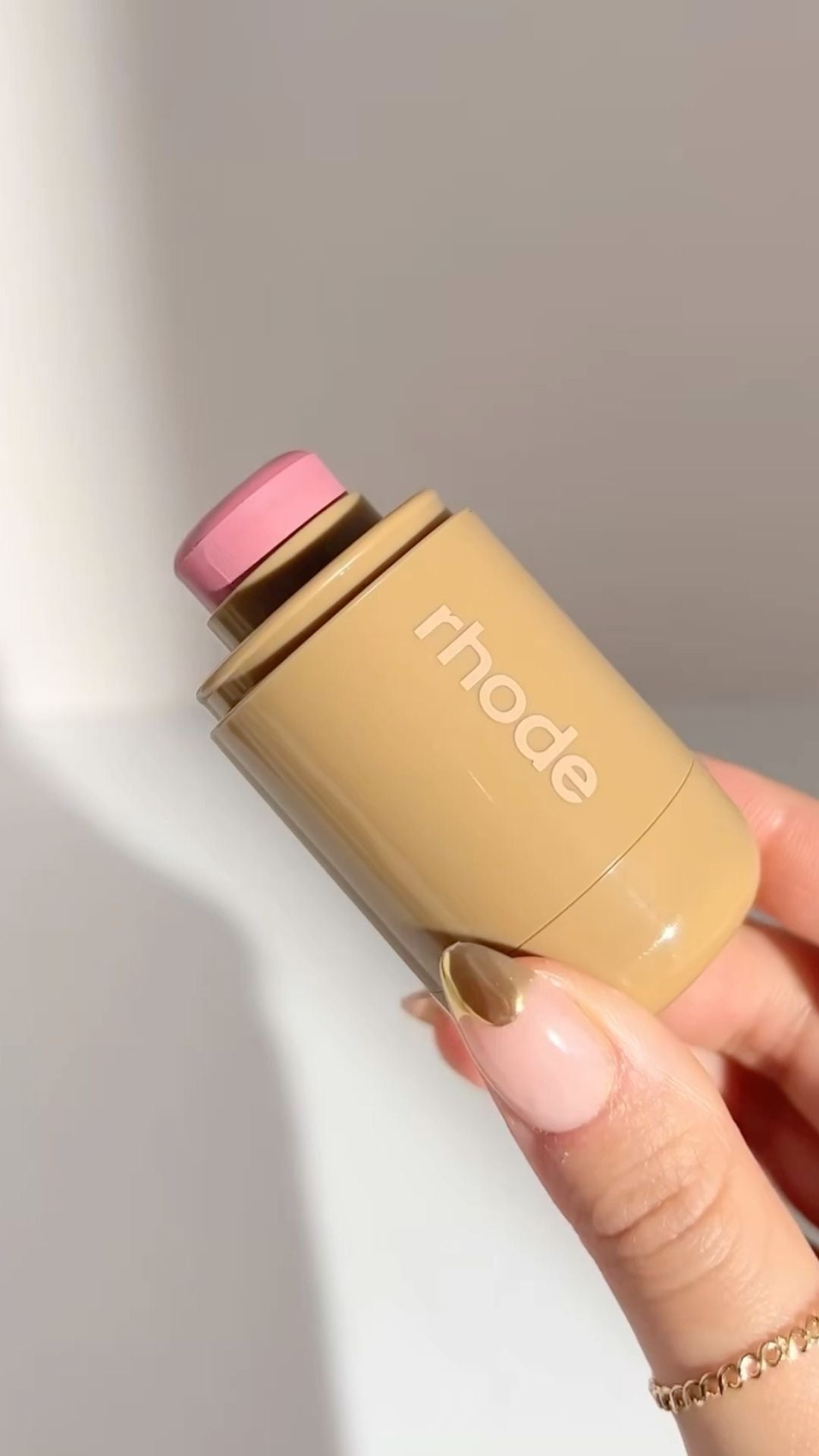 Hailey Bieber Rhode - Pocket Blush