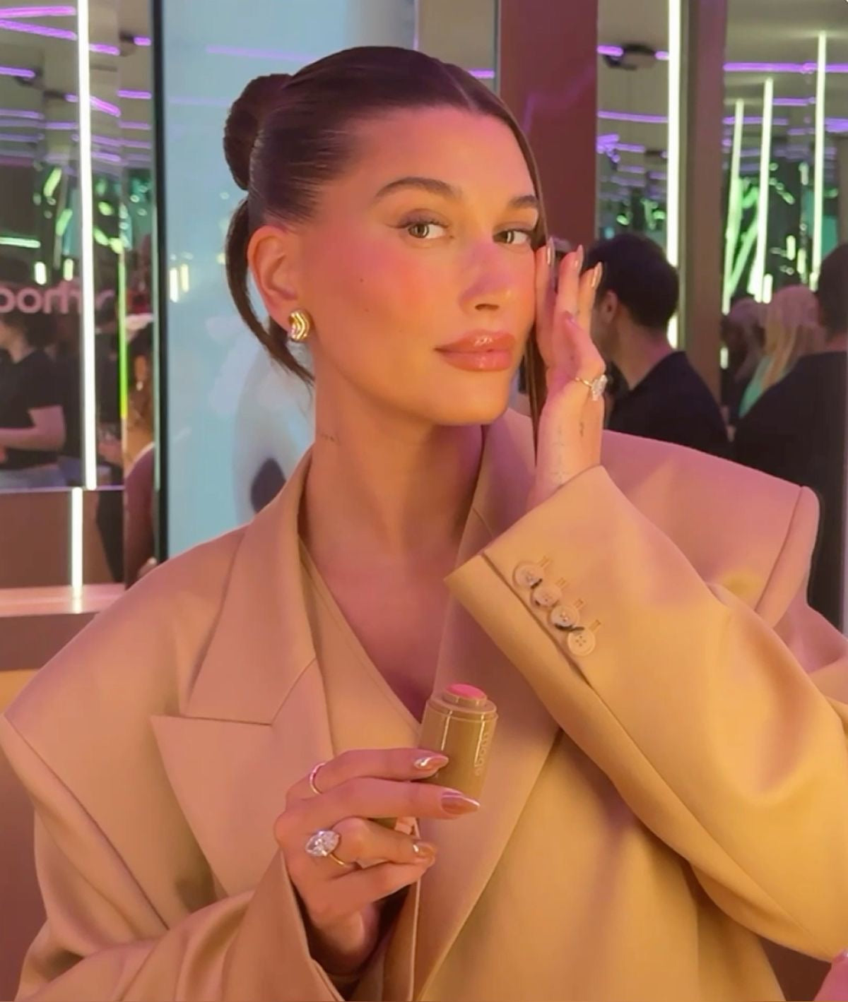 Hailey Bieber Rhode - Pocket Blush