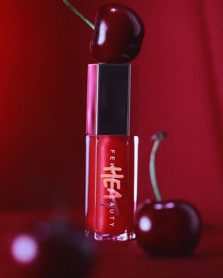 FENTY Beauty by Rihanna Gloss Bomb Universal Lip Luminizer
