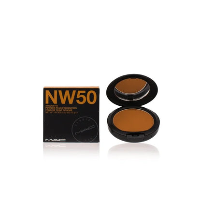 M•A•C Cosmetics Powder Plus Foundation